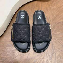 Picture of Louis Vuitton Slippers _SKULVsz39-44hnx06241476